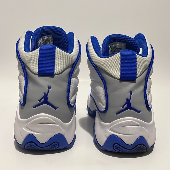 Jordan Pro Strong GS 6Y with the Box - Picture 5 of 8